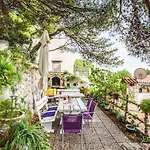 Appartement Refreshing In With Balcony Omiš