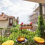 Refreshing In With Balcony Omiš